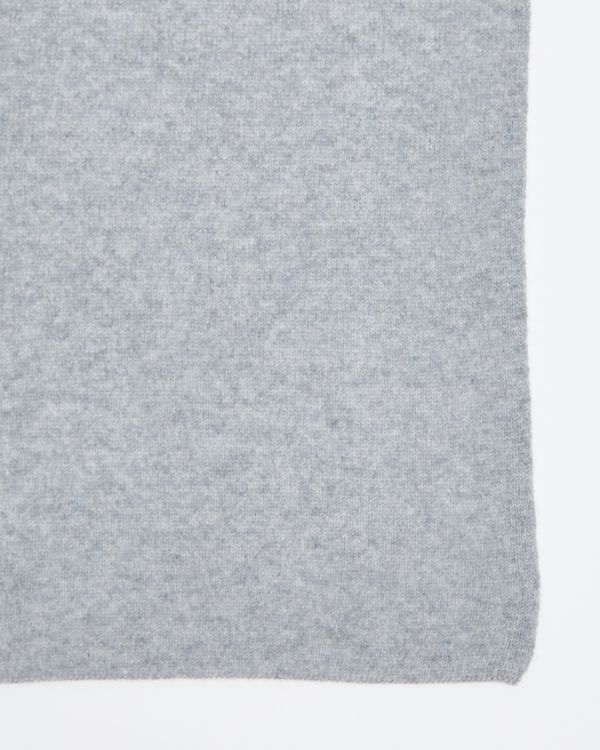 Carolyn Donnelly The Edit Grey Medium Cashmere Scarf