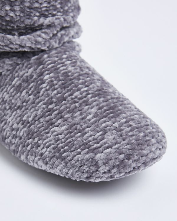 Chenille Bootie