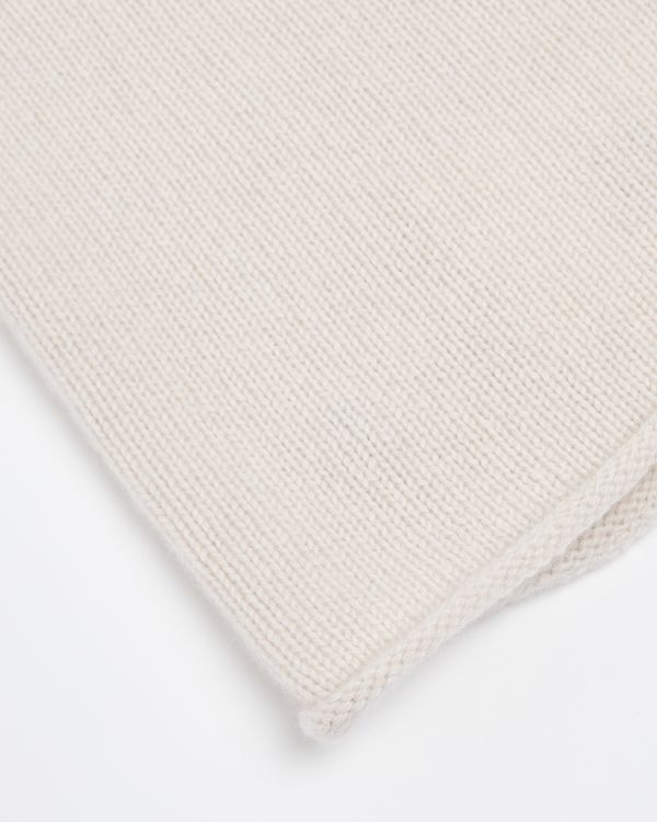 Carolyn Donnelly The Edit Cashmere Snood
