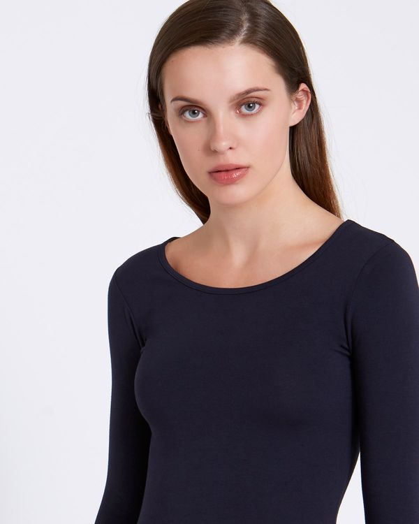 Savida Essential Scoop Neck Top