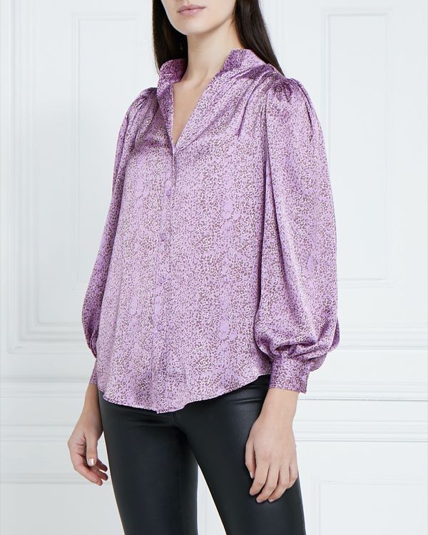 Gallery Amazon Leopard Top